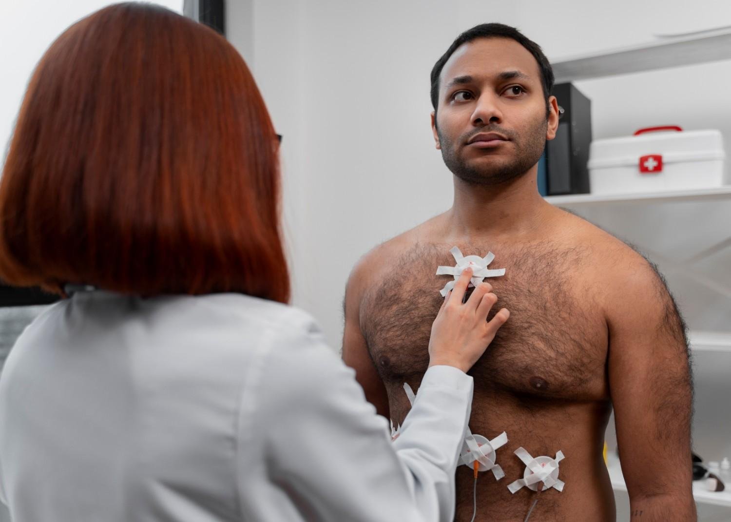 Gynaecomastia correction in Noida